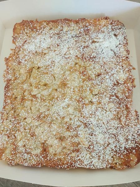 Õunakook mandlitega (2kg)