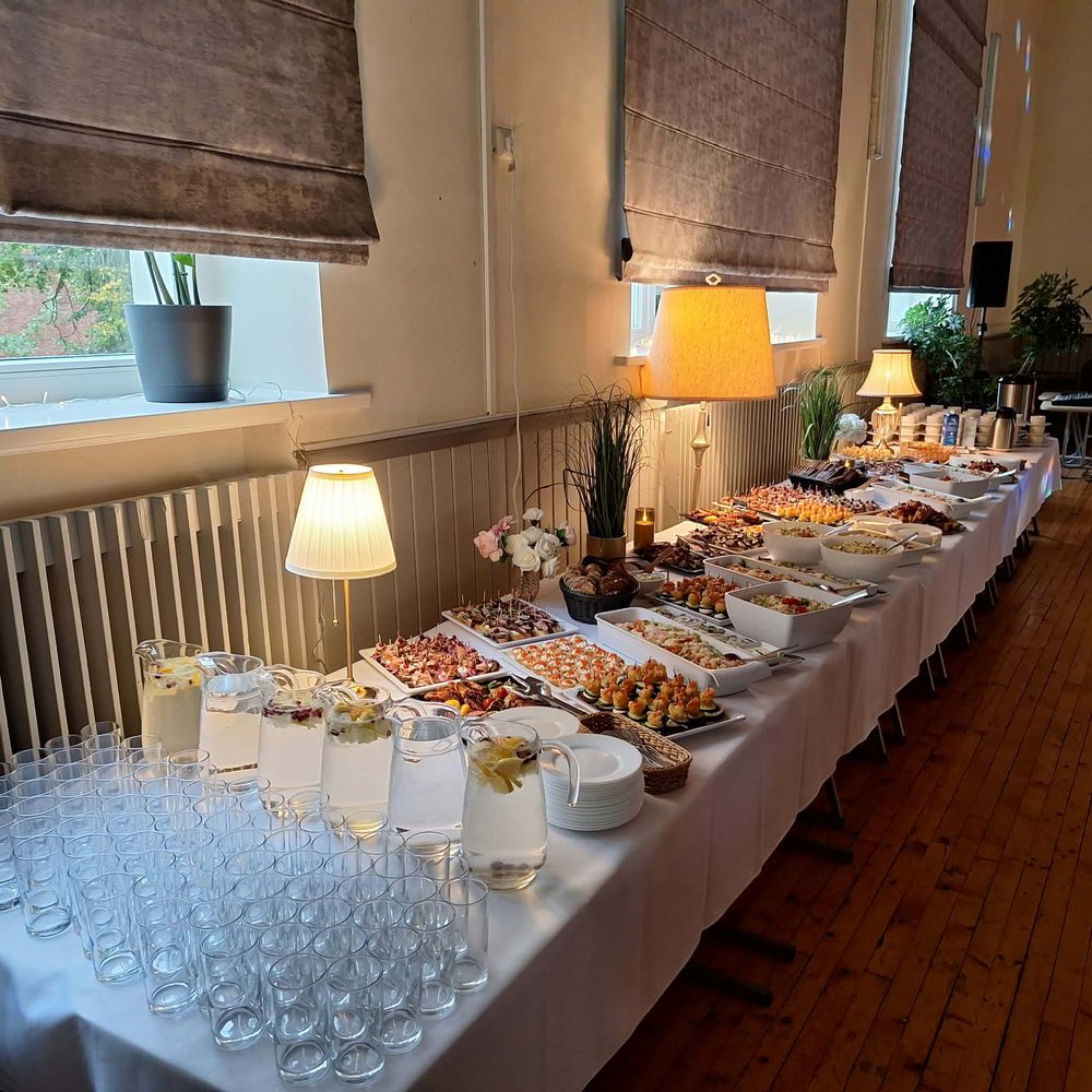 Mart Reiniku kooli juubelicatering